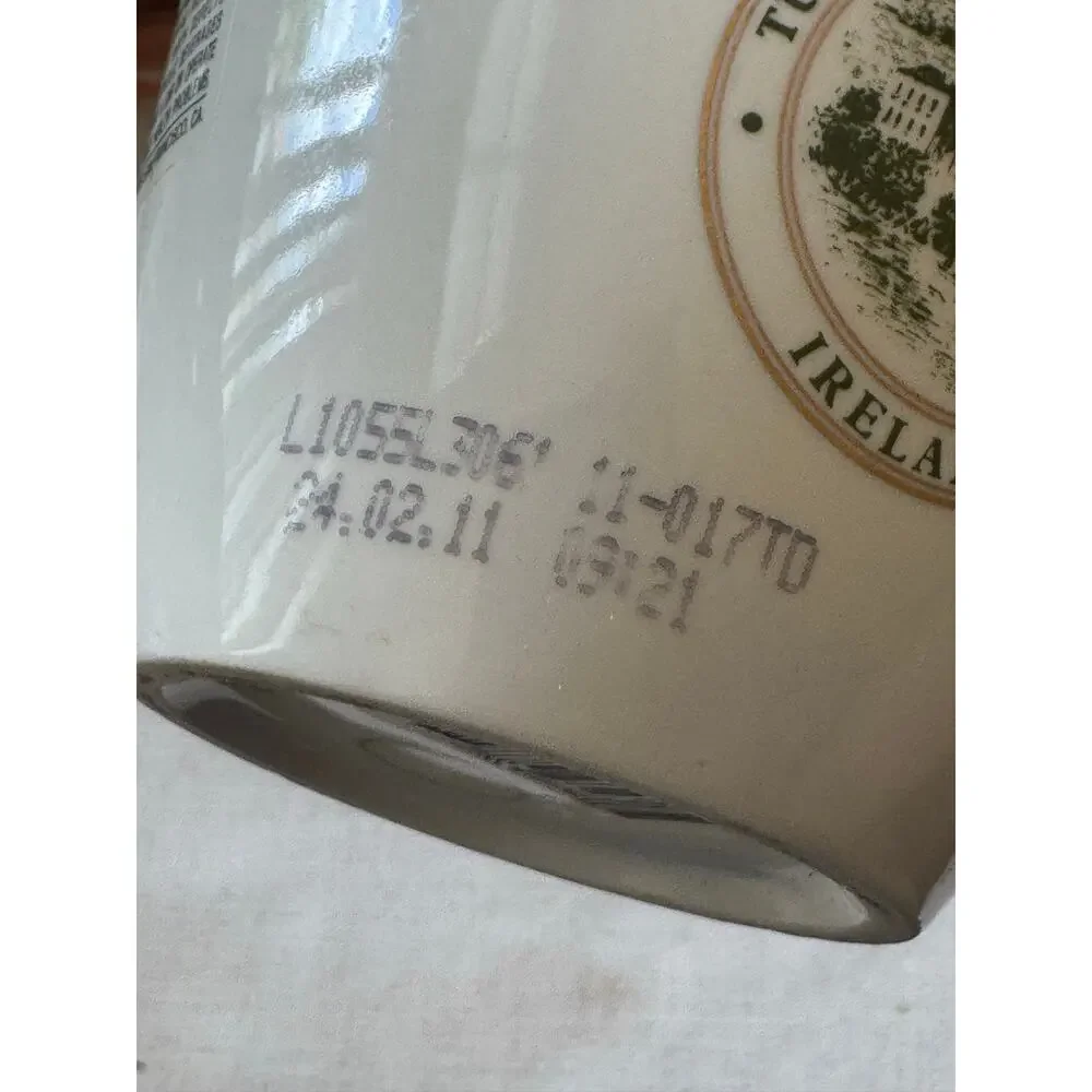 Vintage Tullamore Dew Uisge Baugh Irish Whiskey Ceramic Decanter Jug Ireland